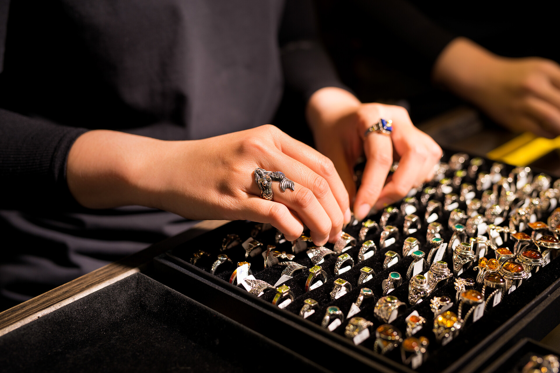 时尚零售新焦点 探索珠宝首饰市场的无限可能